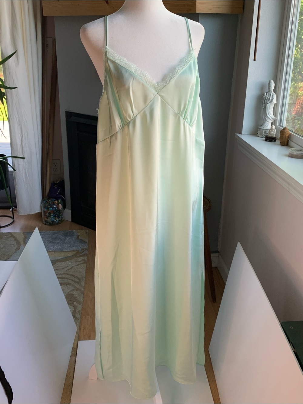 Silky Lace-Trim Slip Dress - Light Mint
